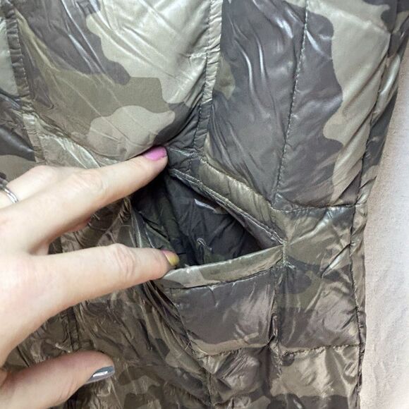 My Anorak Women's Long Nylon White Duck Down Vest Size XS Green Camo Puffer - Picture 5 of 9